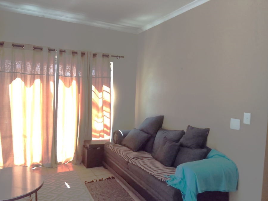 1 Bedroom Property for Sale in Guldenland Western Cape